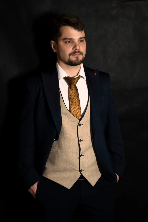 kalocsanyi_csaba_egyedi_webshopmotor_specialista